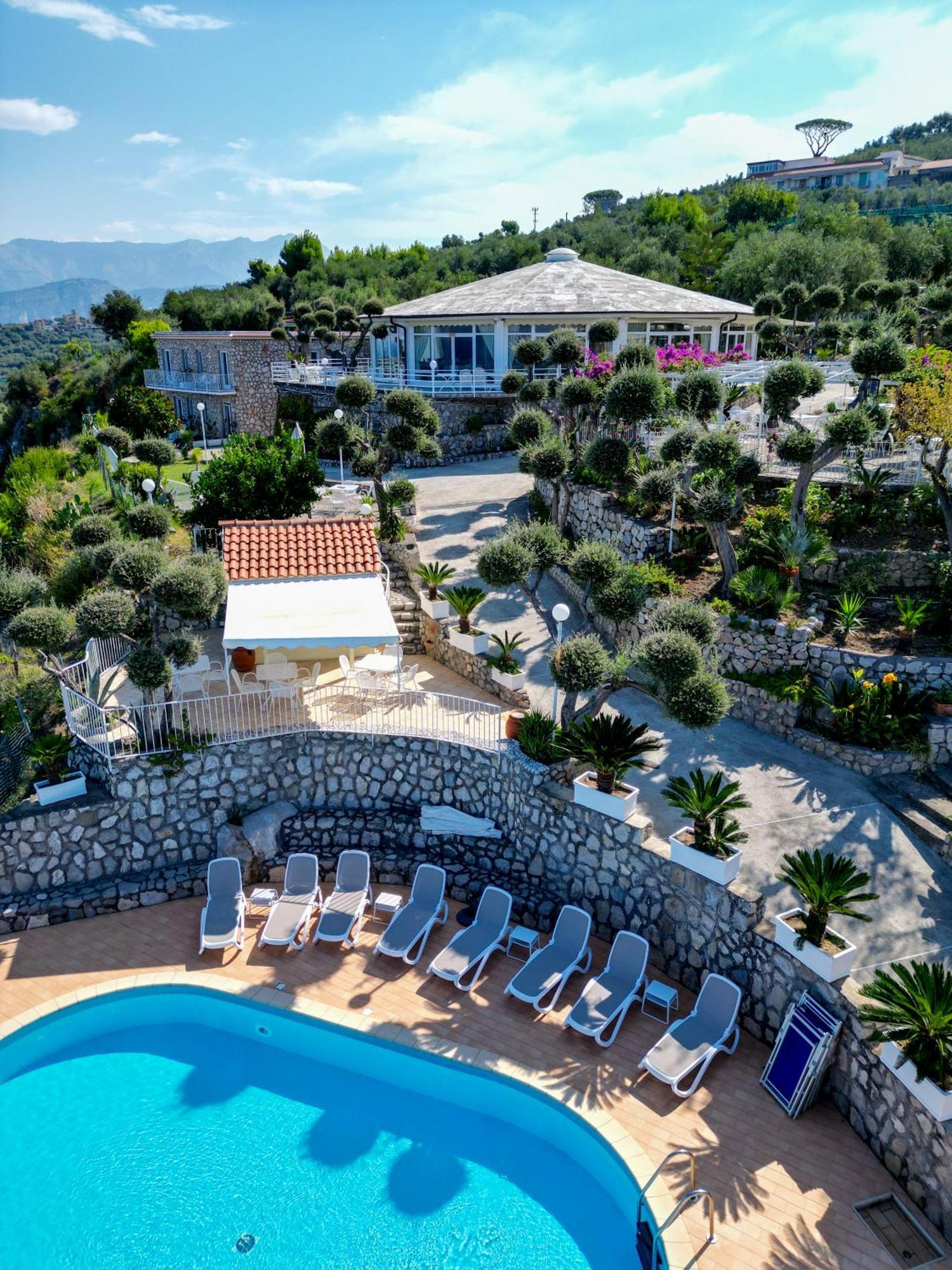 Villaggio Villa Lubrense Massa Lubrense Exteriér fotografie