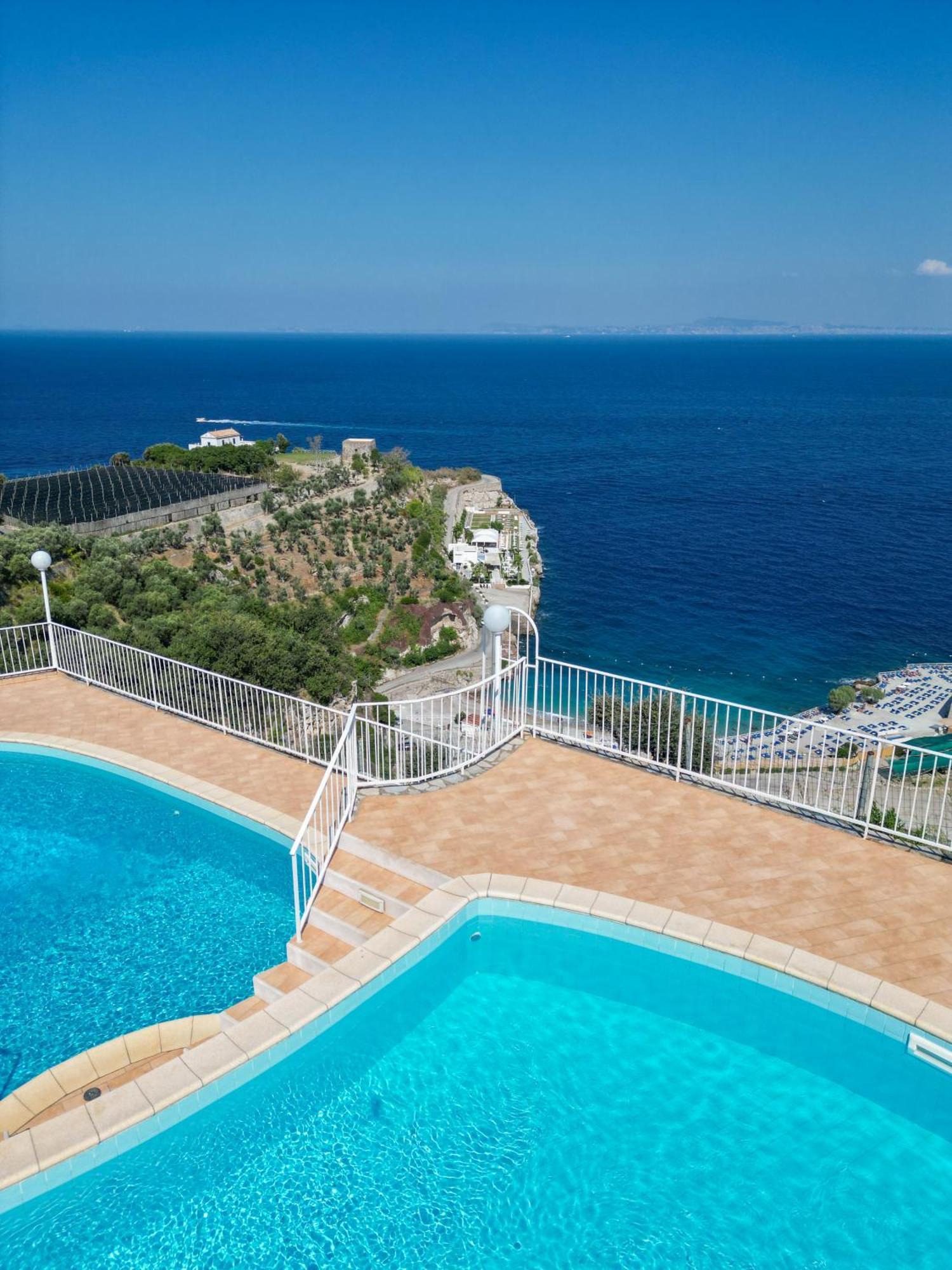 Villaggio Villa Lubrense Massa Lubrense Exteriér fotografie