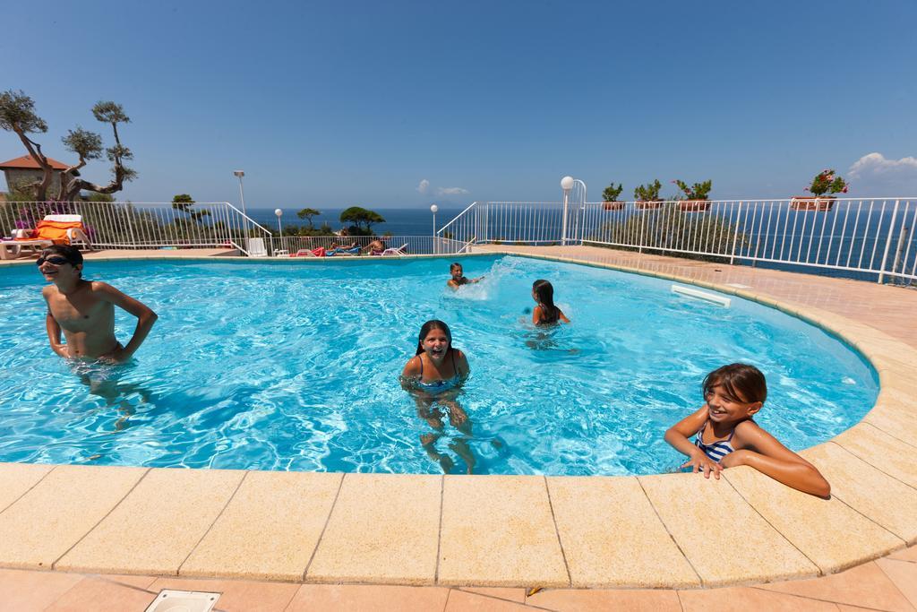 Villaggio Villa Lubrense Massa Lubrense Exteriér fotografie