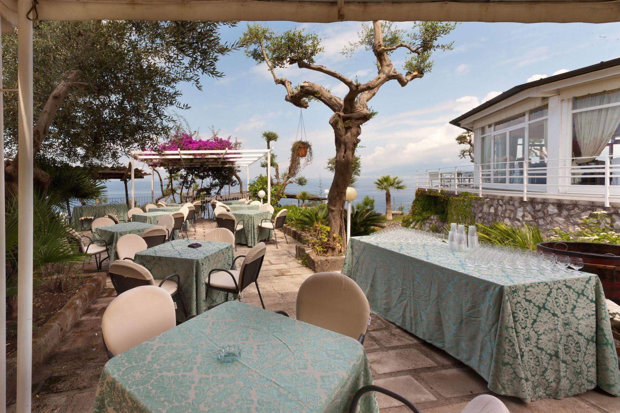 Villaggio Villa Lubrense Massa Lubrense Exteriér fotografie